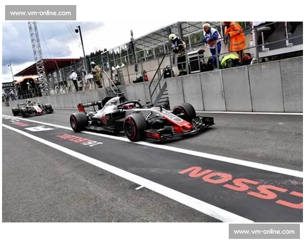 F1大奖赛极速争锋背后的车队博弈与传奇车手巅峰对决 F1大奖赛极速争锋背后的车队博弈与传奇车手巅峰对决